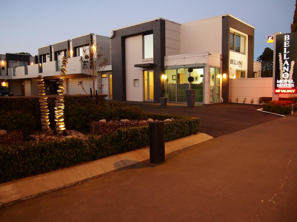 Bellano Motel Suites Christchurch Exterior foto The entrance to the hotel